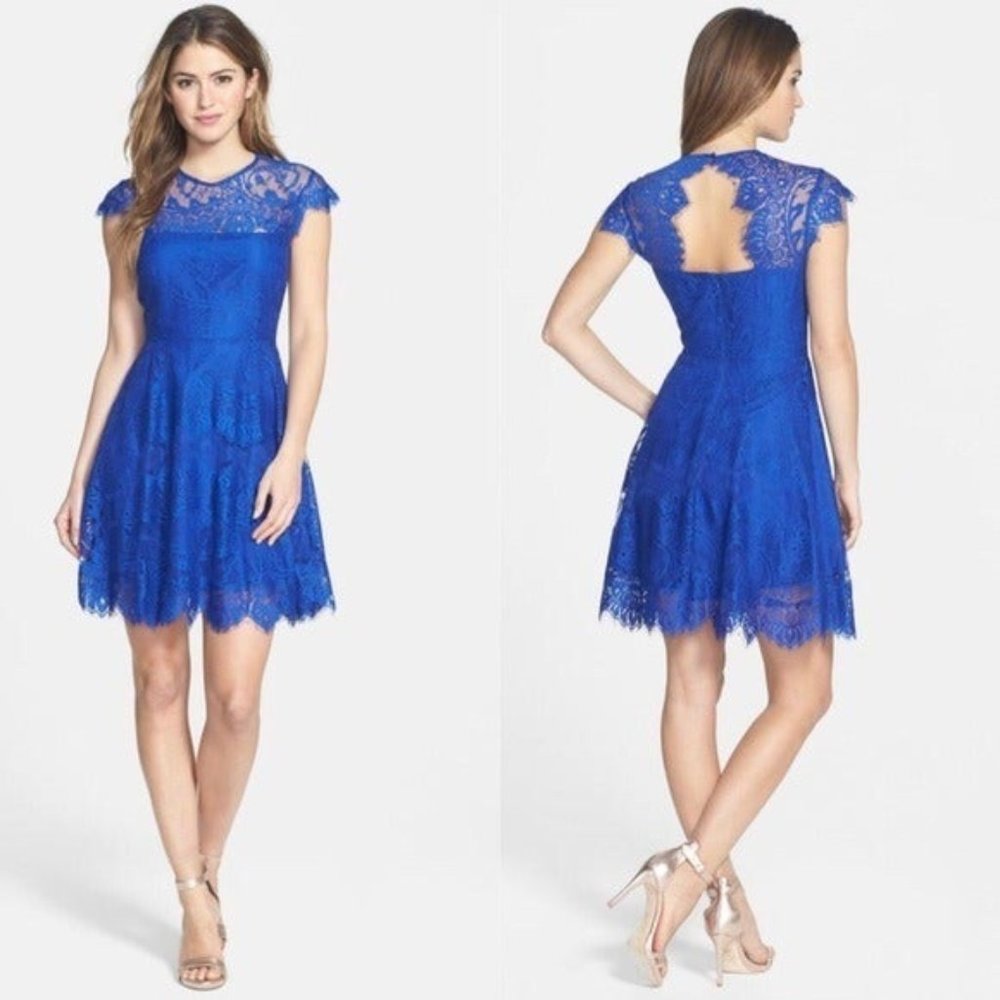 BB Dakota Lace Dress Blue